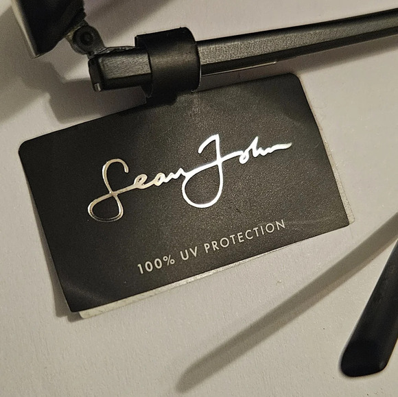 COPY - Sean John Aviator black sunglasses main image 10
